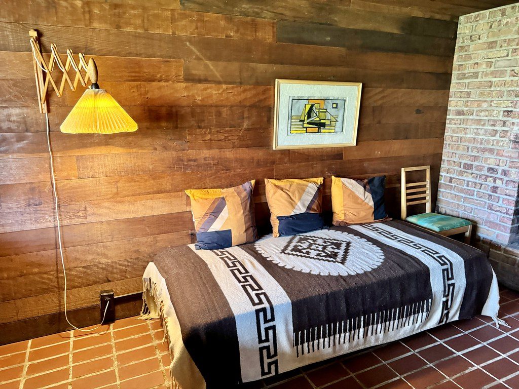 Mahogany Guest House